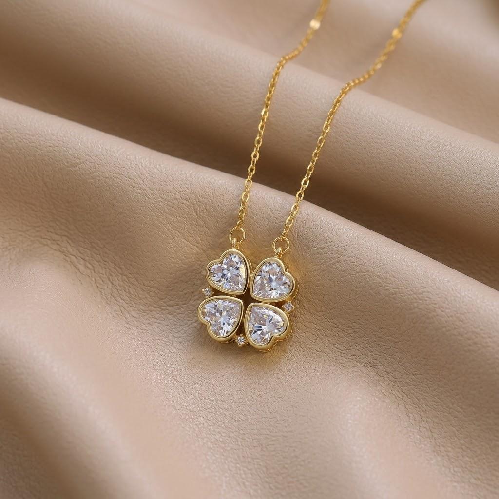 Women's European & American Style Four-Leaf Clover & Heart Pendant Clavicle Necklace