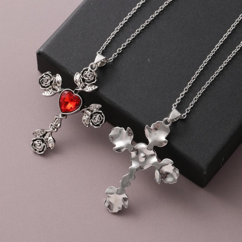Gothic Heart Cross Pendant Necklace With Alloy Dark Theme For Men And Women