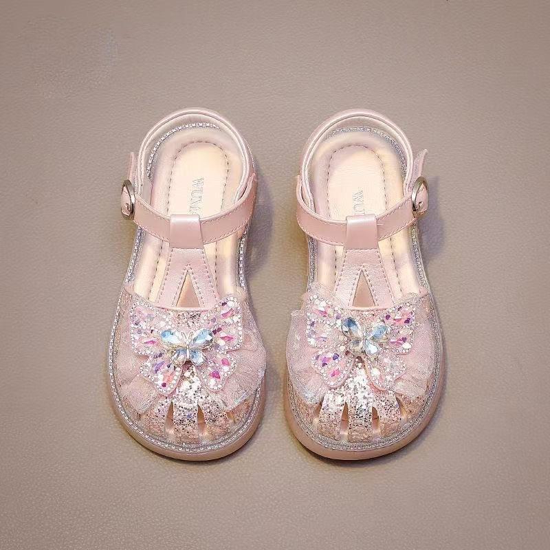 

Girls shoes 2025 new summer little girl children s sandals soft sole crystal butterfly bag head sandals princess shoes 36 розовый