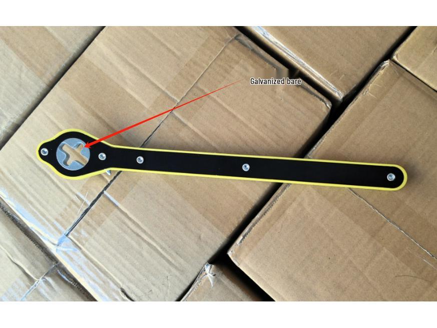 Effort-Saving Ratchet Wrench for Car Tire Removal