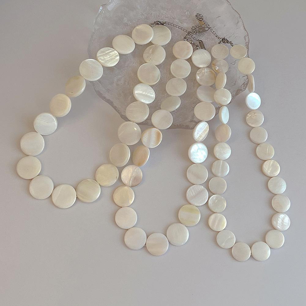 Simple Niche Design Natural Shell Disc Necklace Women Ins Vacation Beach Wind Versatile Collarbone Chain Accessories