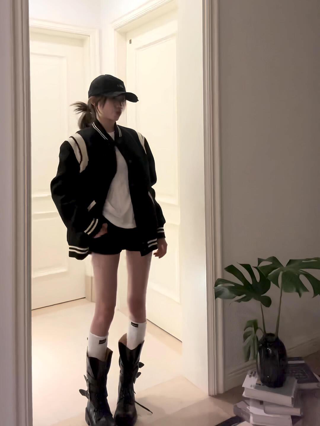 

2025 New Korean Style Women s Black Retro Baseball Jacket - Early Autumn Top L - Recommended 110-120 jin