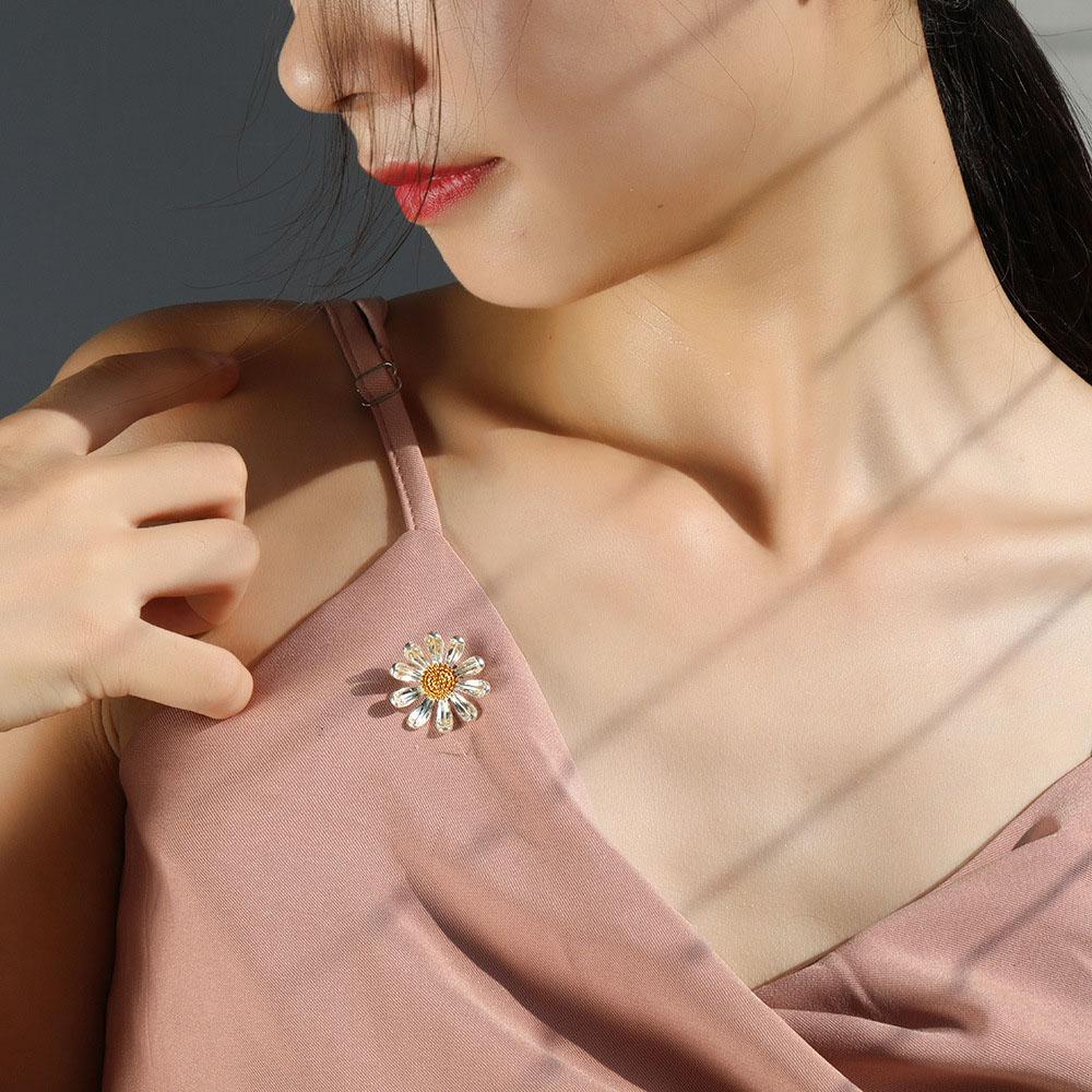 

Металл для женщин Подарочные цветы Костюм Шарф Зажим Воротник Аксессуары Брошь-булавка в виде маргаритки Модные украшения серебряный