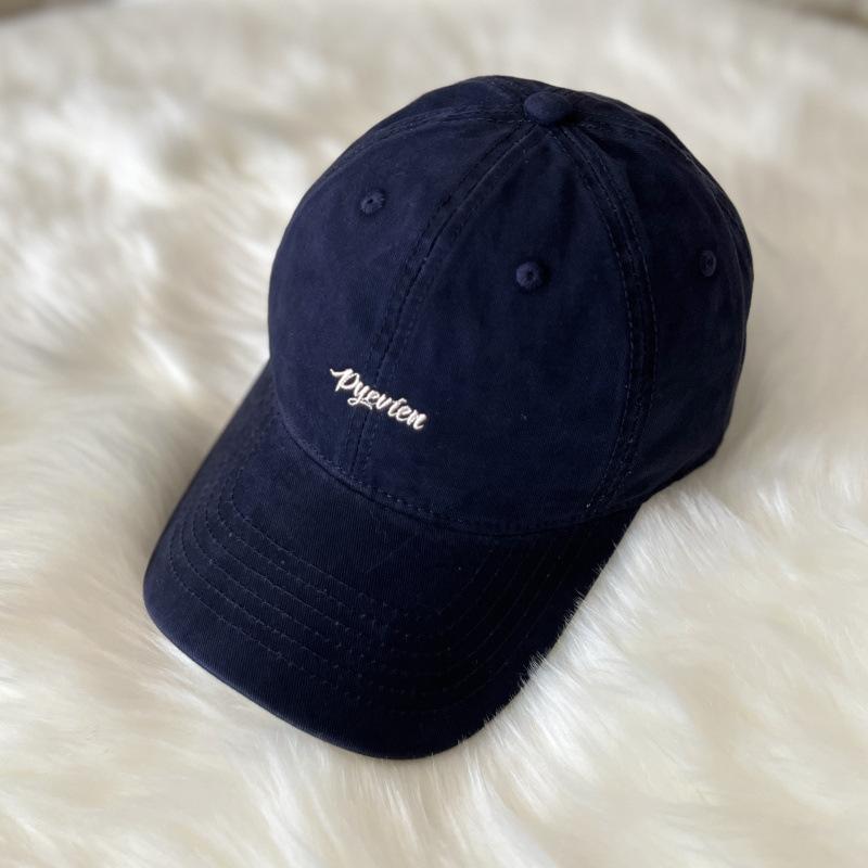 Autumn and winter fashion simple letter embroidery baseball cap for men and women couples shopping versatile cap small visor
