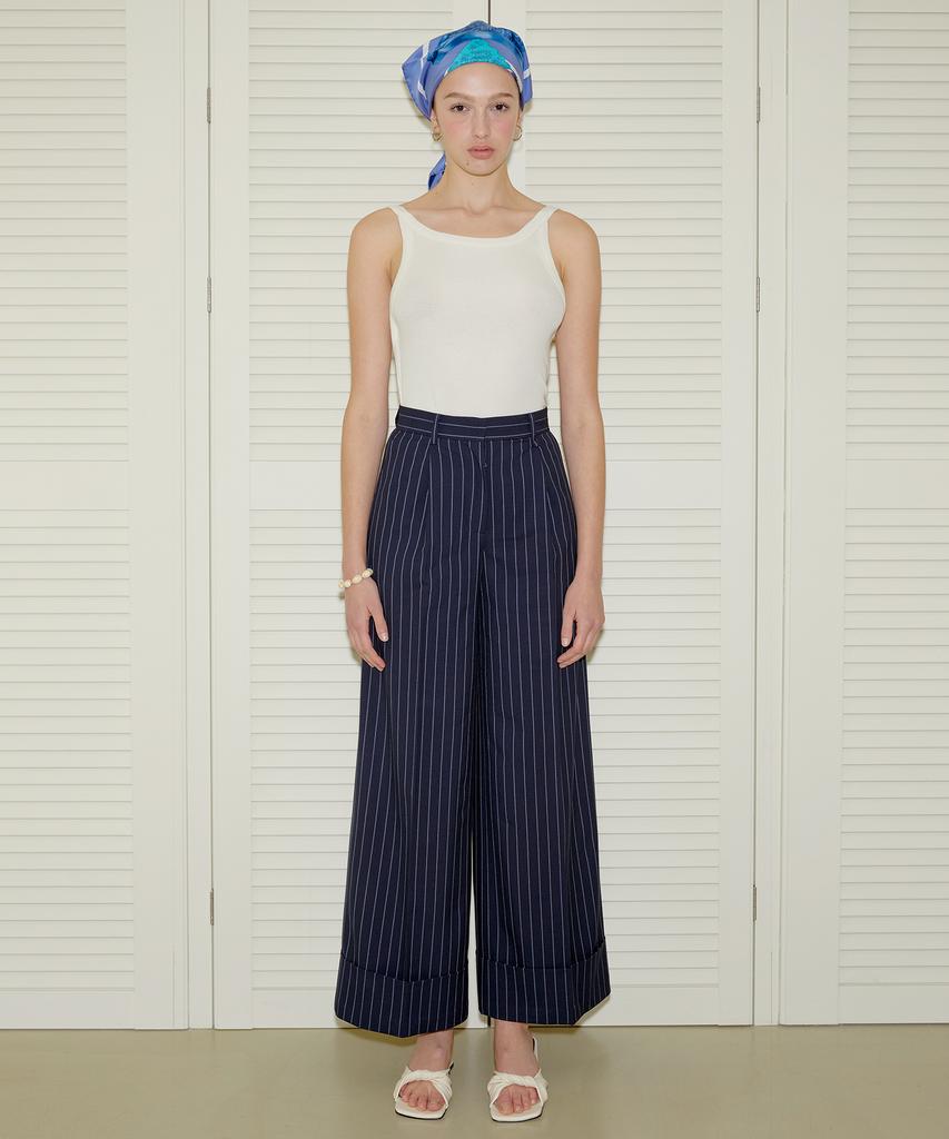 ONNE Striped Roll-Up Wide Pants - Navy