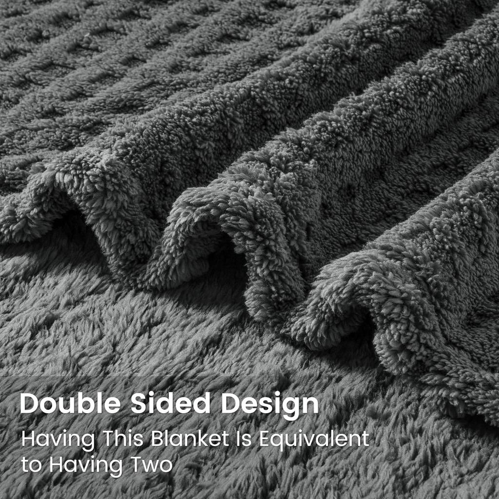 Faux Rabbit Plush Blanket Thick Soft Nap Throw Quilt Double Layer Grid Pattern for Students Home Bed