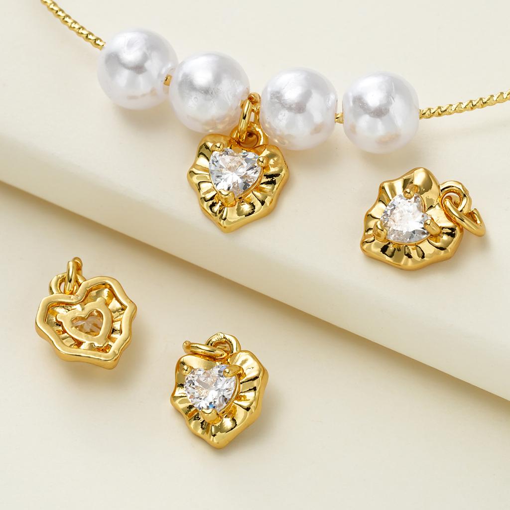 2Piece/Pack 18K Gold Color Plated Heart Charms Pendants with Zircon for DIY Bracelet Necklace Jewelry Making Accessories