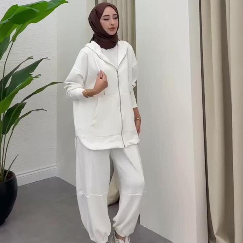 2024 Autumn Women's Solid Color Hooded Sweatshirt and Casual Pants Two-Piece Set.