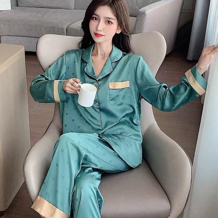 Ice Silk Women's Pajama Set - Thin Long Sleeve Top & Pants for Spring/Autumn.