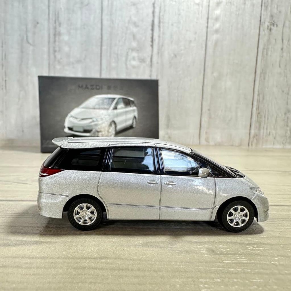 1/64 Toyota Estima 50 Mini Car GSR50 Silver