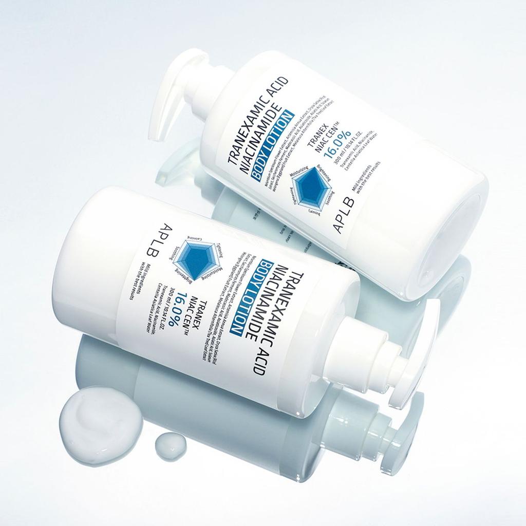 Lozione per il corpo all'acido tranexamico e niacinamide