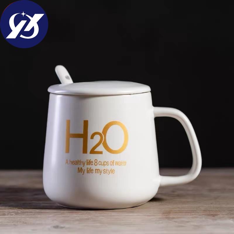 Japanese Style Totoro Coffee Mugs for Lovers Creative Milk Cup with Lid and Spoon Office Simple Ceramic Water Tea Cup Drinkware