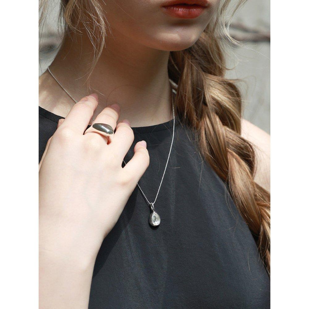 Murmur Necklace 06