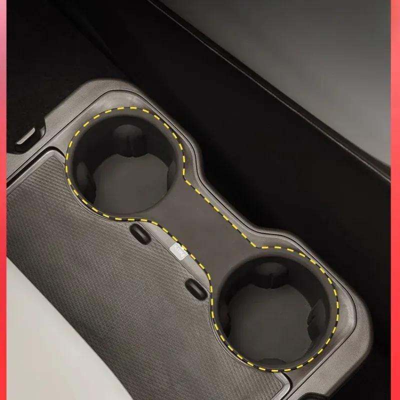 For DENZA D9 2024 Two-row Table Board Silicone Water Cup Holder Limiter Silicone Slot Pad Interior Modification Cars Accessories