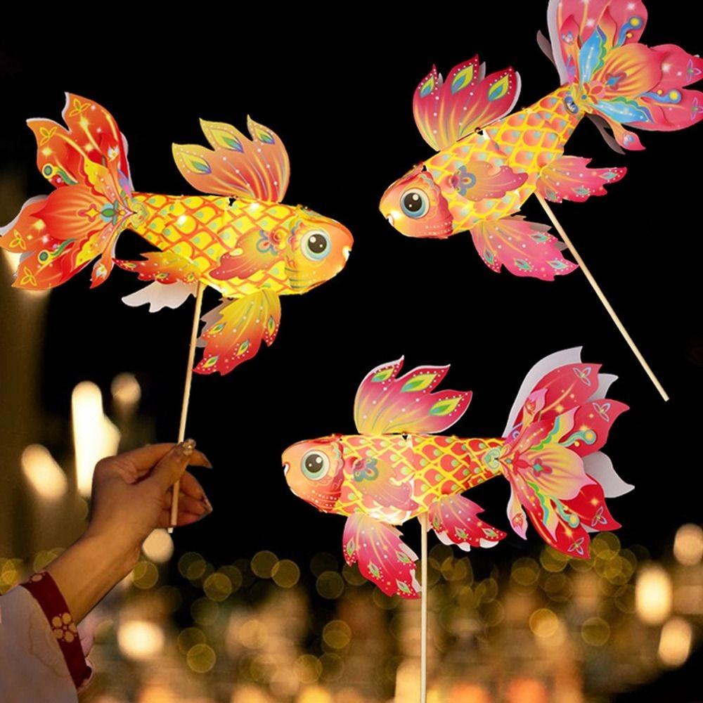 Chinese Traditional Handheld Fish Lantern Ancient Style Luminous Goldfish Light  Celebration
