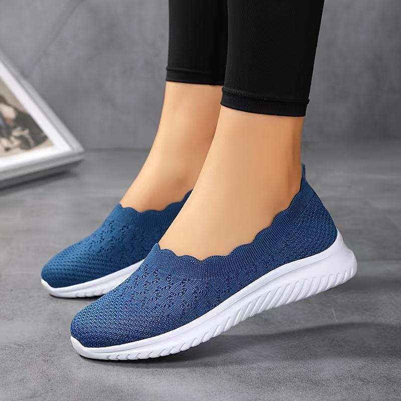 Women's Casual Walking Shoes for Mature Mothers - Large Sizes, Low-Cut, Slip-On Design