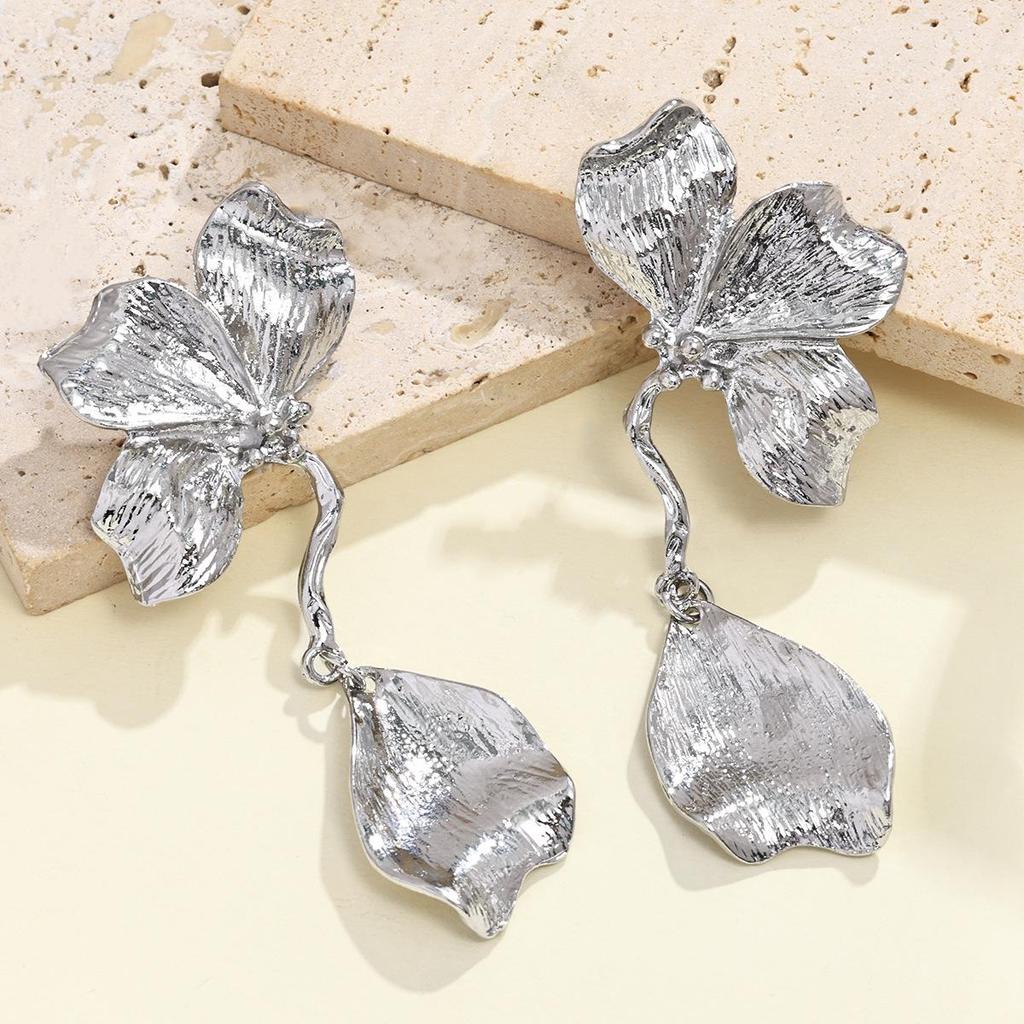 European & American Metallic Floral Stud Earrings - Exaggerated, Three-dimensional, Light Luxury, Double Layer Design