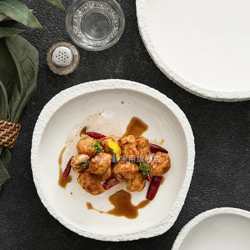 Special-shaped White Ceramic Plate Household Deep Soup Fruit Salad Cake Plate Kitchen Utensils