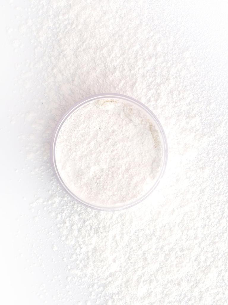 recode No Hue Matte Setting Powder For All Skin Type Gives Long-Lasting Glow, Silky Smooth, Light Weight, Easy To Apply, Good Spreadability & Velvet