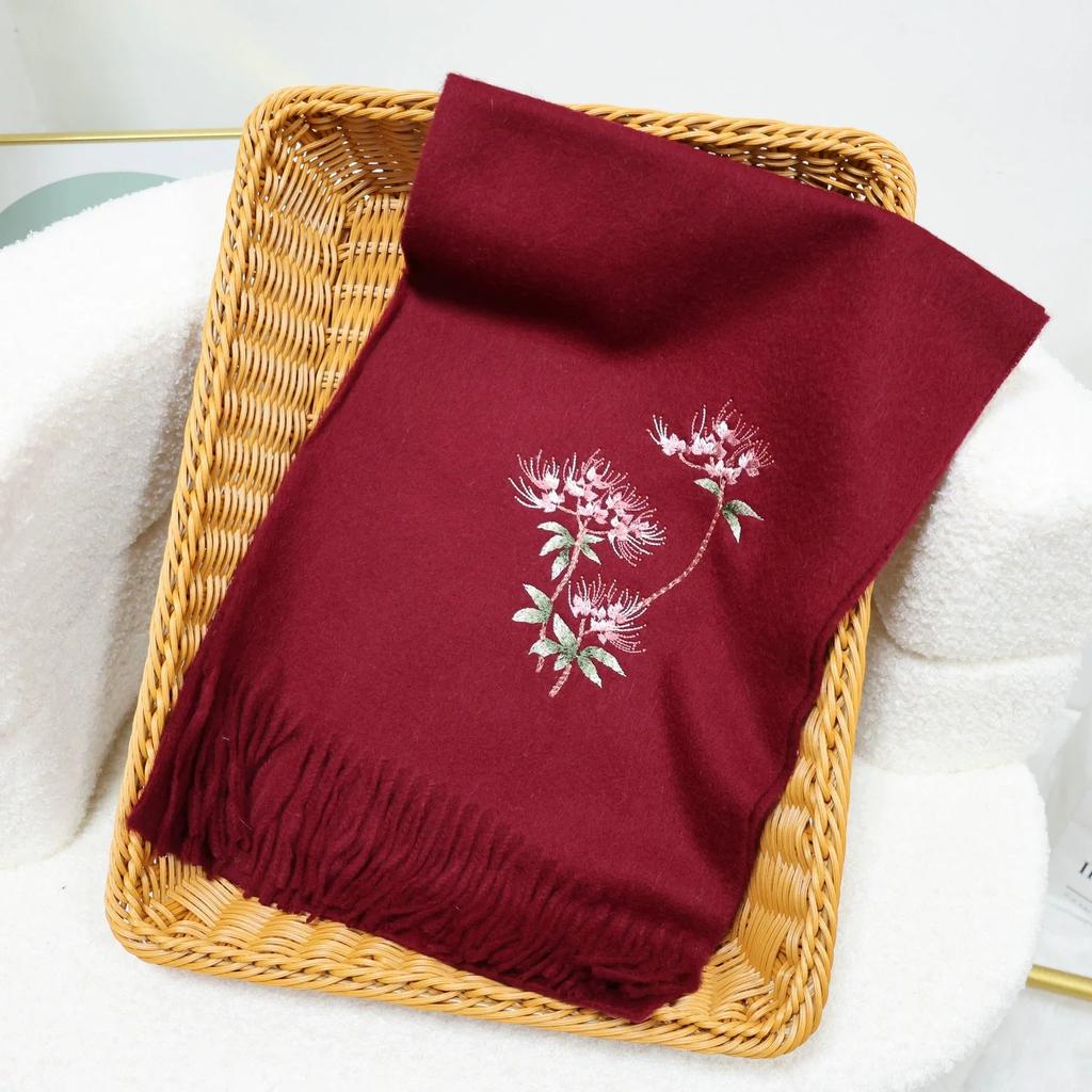 New Year's Embroidered Wool Scarf for Autumn and Winter Thickened Warm Scarf With Tassel