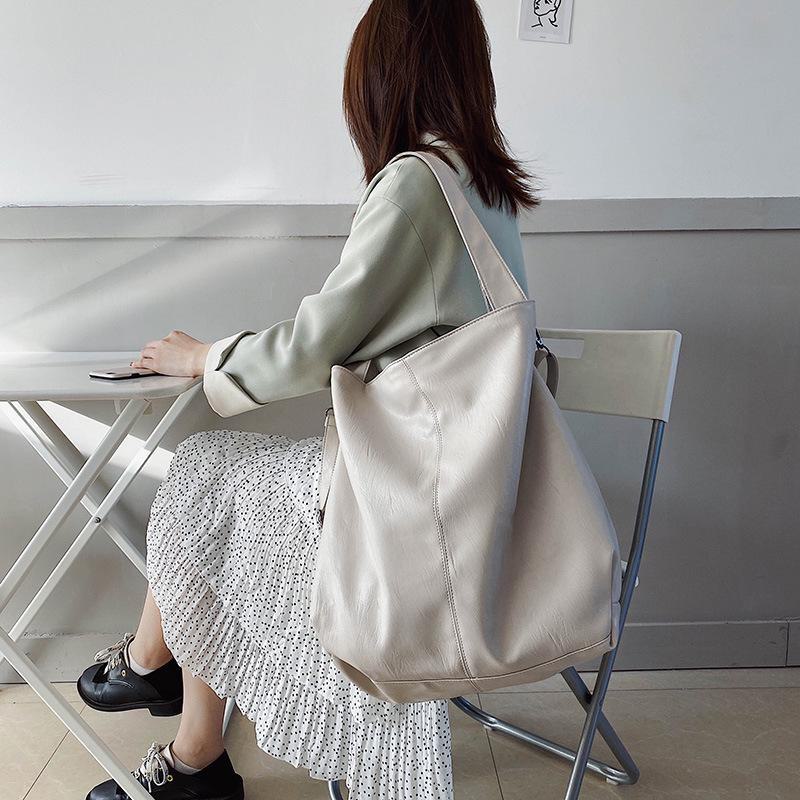 Toamna 2024, la modă, genți versatile cu un singur umăr pentru femei, europene și americane - Must-Have pentru mame