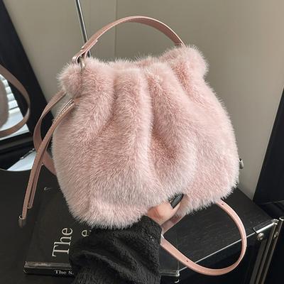 Autumn New Handbag Fashion Bucket Shoulder Bag Messenger Bag Commuter Plush Bag Women