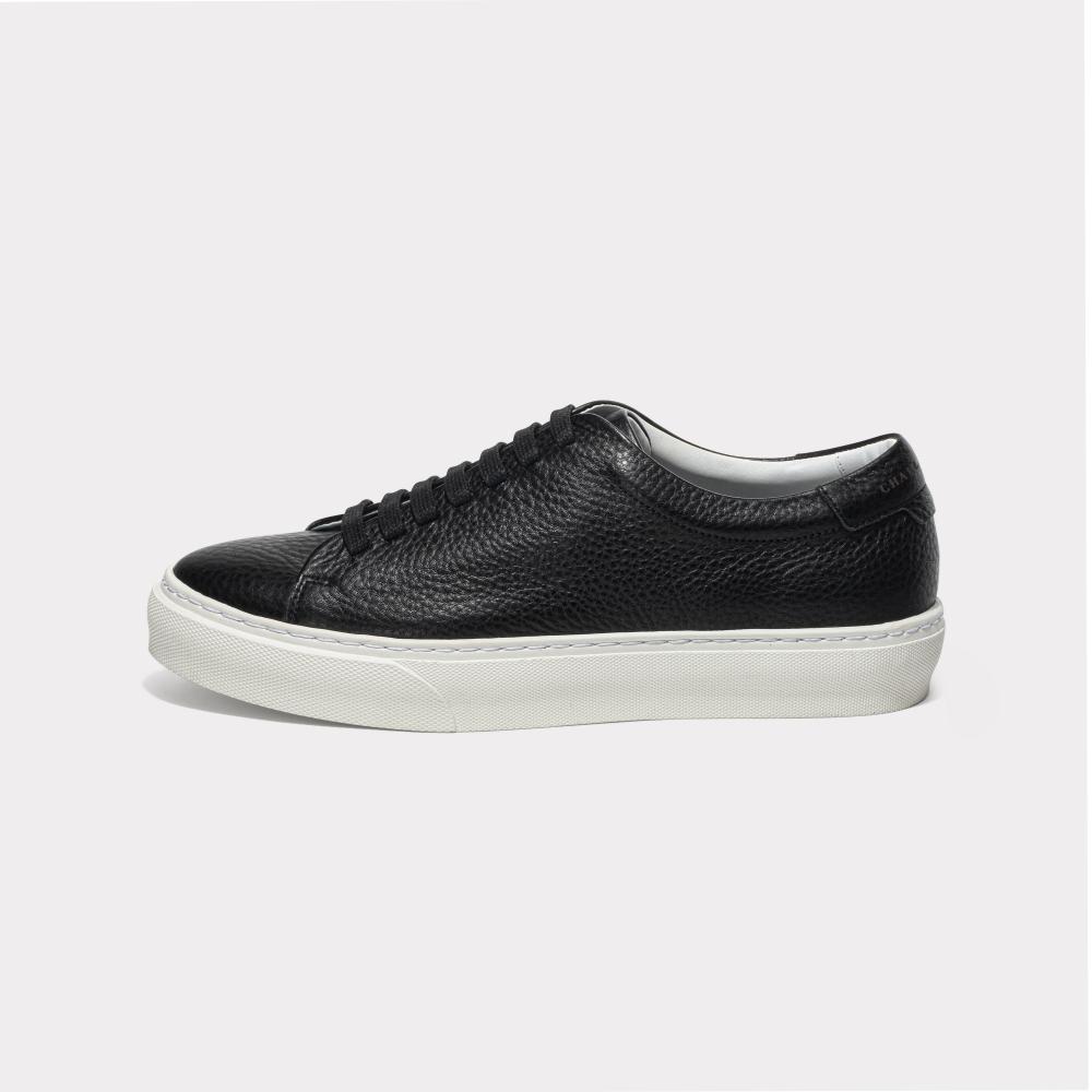 Charlse Votum Simple Logo Sneakers