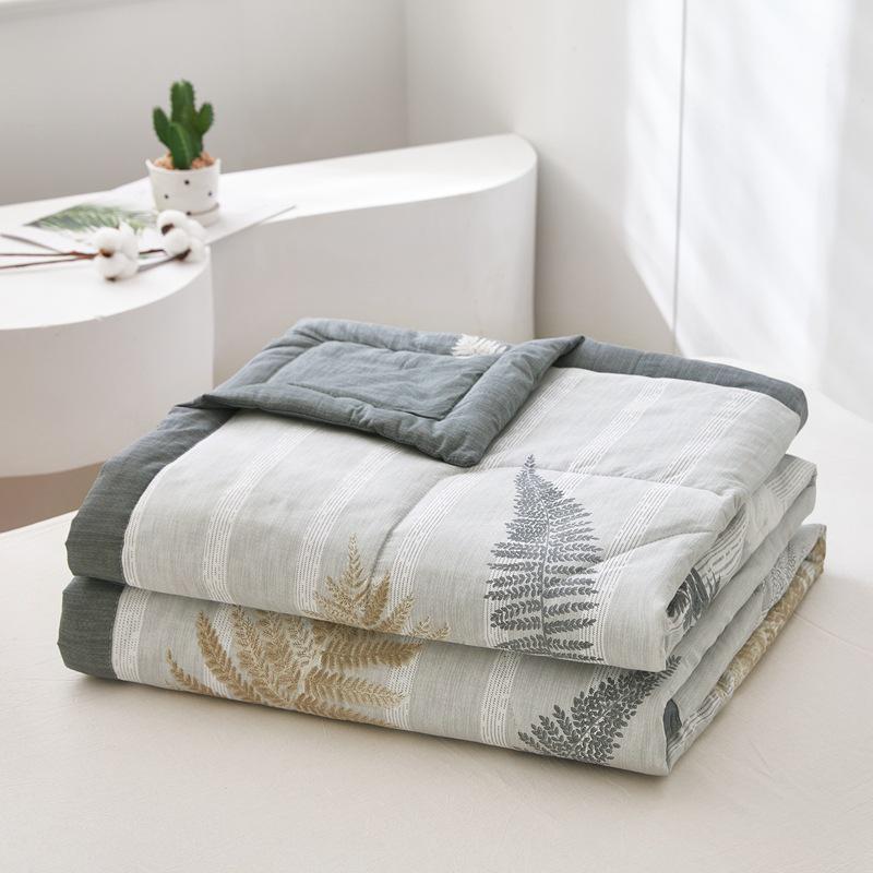 Summer Cool Cotton Quilt: Lightweight, Printed, for Double or Single Bedding