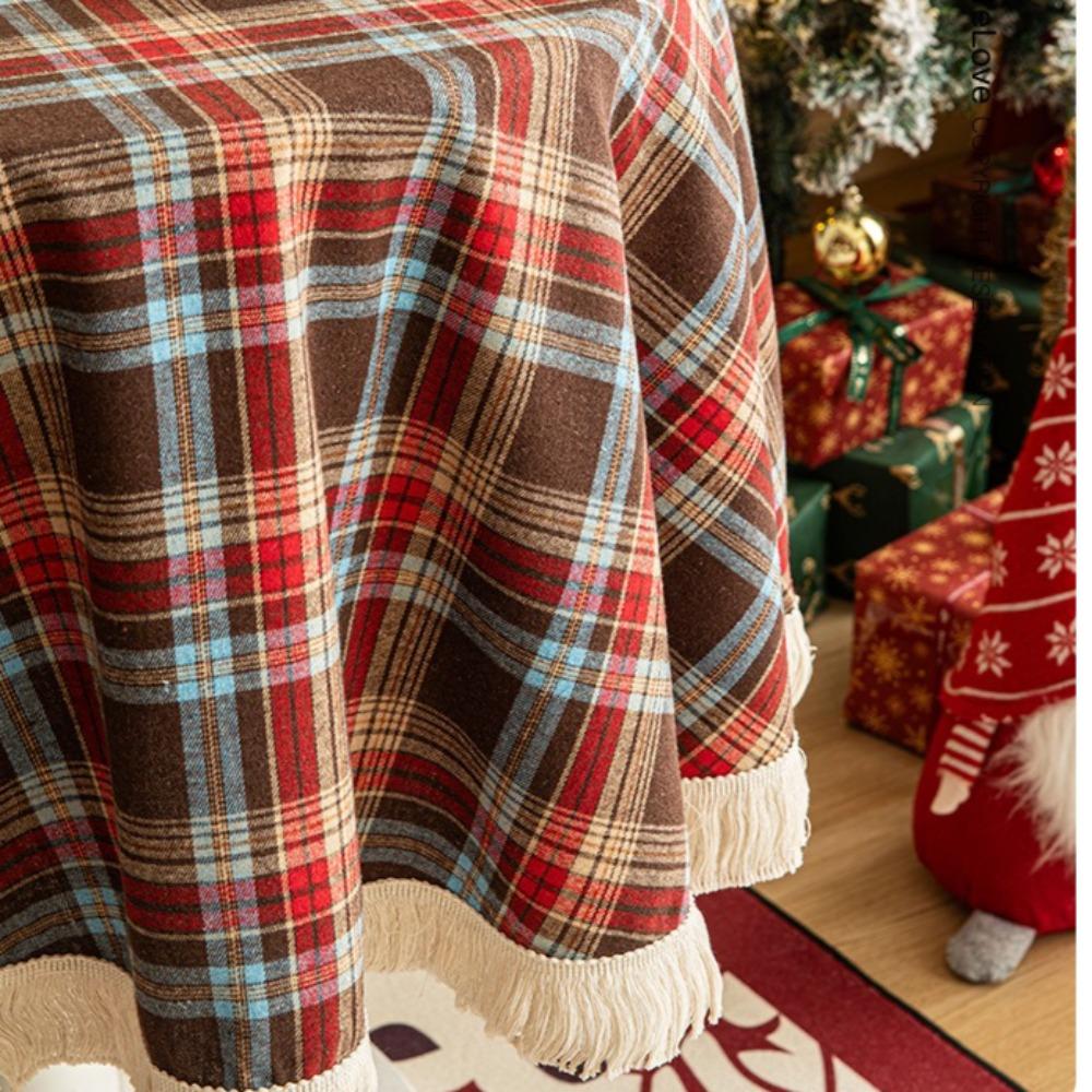 Christmas Plaid Round Tablecloth with Fringe Classic Red Green Checkered Retro Party Decor Dining Table Cover