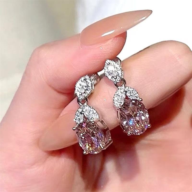 Trendy Four-Leaf Clover Jewelry Set: Zircon-Inlaid Ring, Earrings, and Necklace