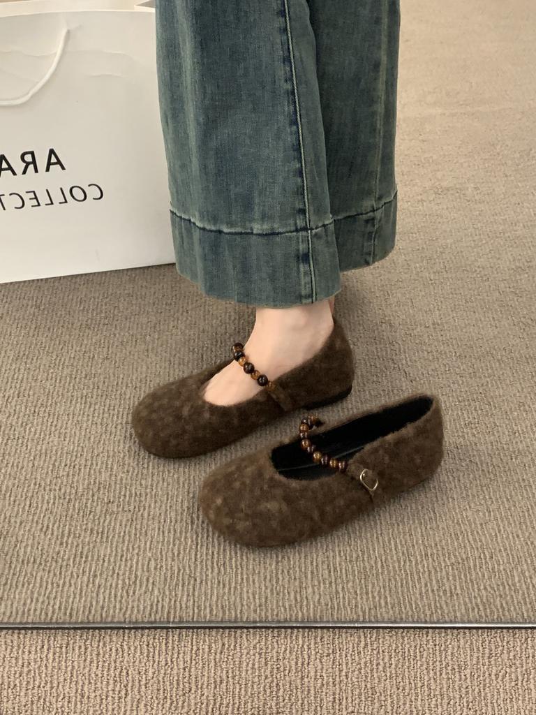 French flat-bottomed fairy wind lamb wool round head pearl word with fluffy shoes women wear autumn and winter new cotton ladyshoes