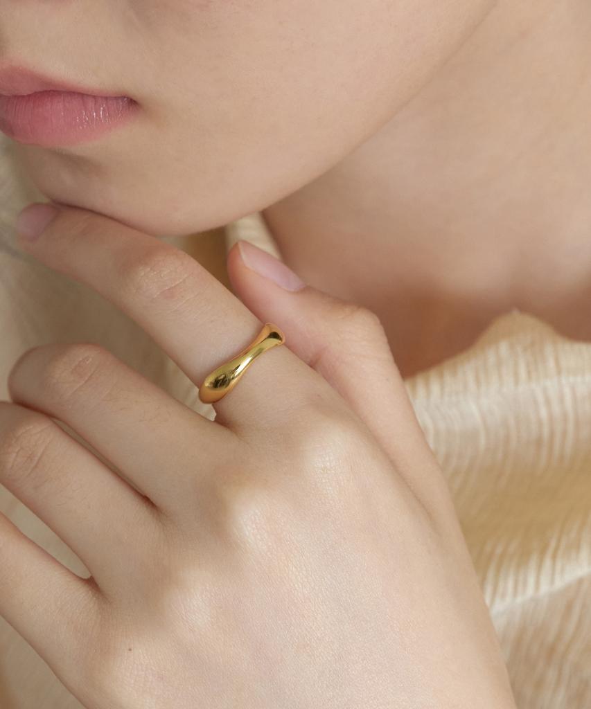 Byweekend Wave Ring