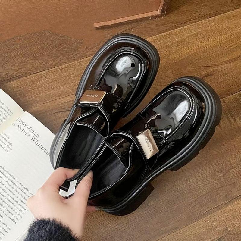 Black Loafers Women's Platform One Pedal 2025 Spring and Autumn New French Japanese JK with Skirt Height-increasing Small Leather Shoes