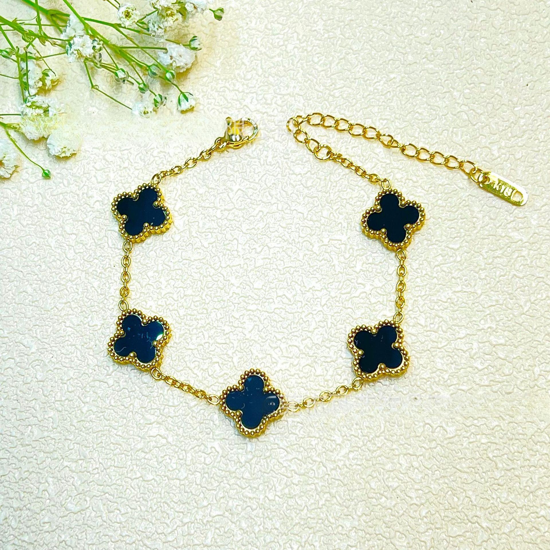 

Four-leaf Clover Bracelet High Quality 18k Double-sided Lucky Five-flower Bracelet Fashion New Light Luxury Bracelet