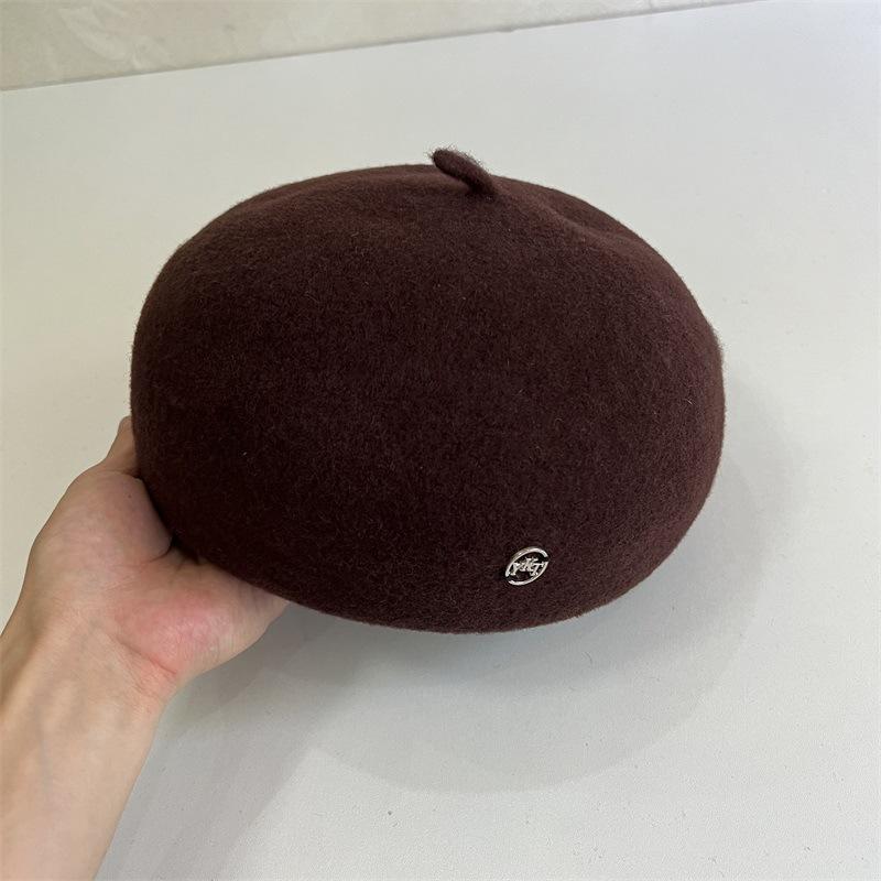 

The new spring and autumn wool beret shows the face small casual versatile painter hat three-dimensional shape beret children M（56-58cm） темно-коричневого кольору