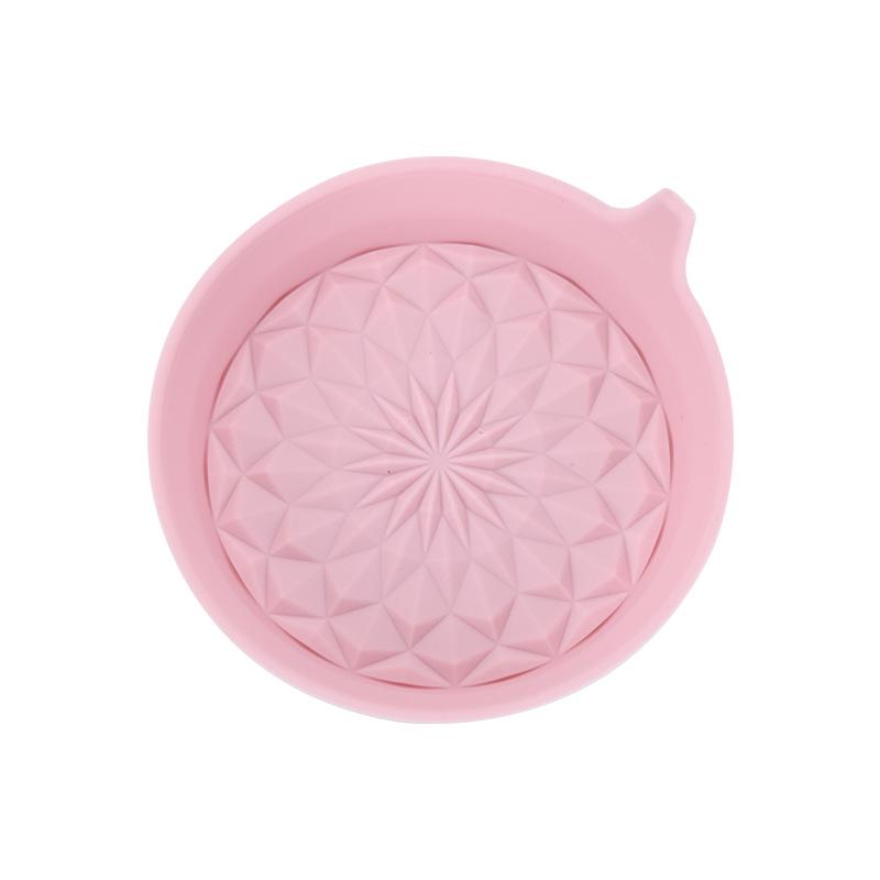 Silicone Rhombus Car Cup Holder Mat: Non-Slip and Heat-Resistant Coaster