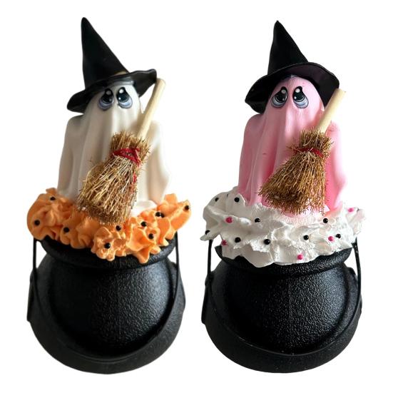 Witch Hat Ghost Cauldron Figurine Halloween Cartoon Ghost Cauldron Statue Sculpture Holiday Party Desktop Decoration Ornament