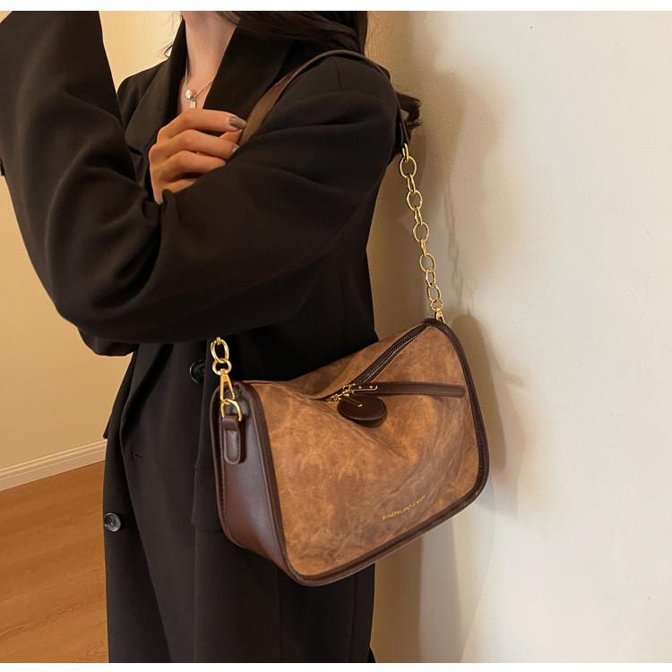 Ielgy Large-Capacity Bag Contrast Color Shoulder Messenger Bag Retro High-End Ladies Pillow Bag
