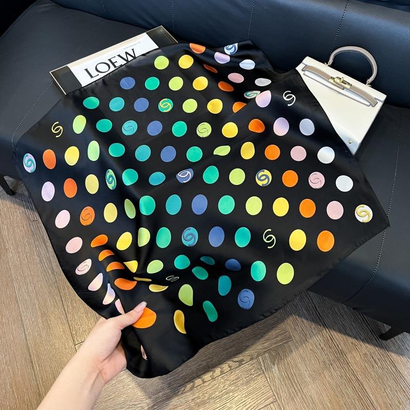Silk scarf 71 * 71 imitation silk square scarf Korean atmosphere neck silk scarf flower pattern flower polka dot scarf