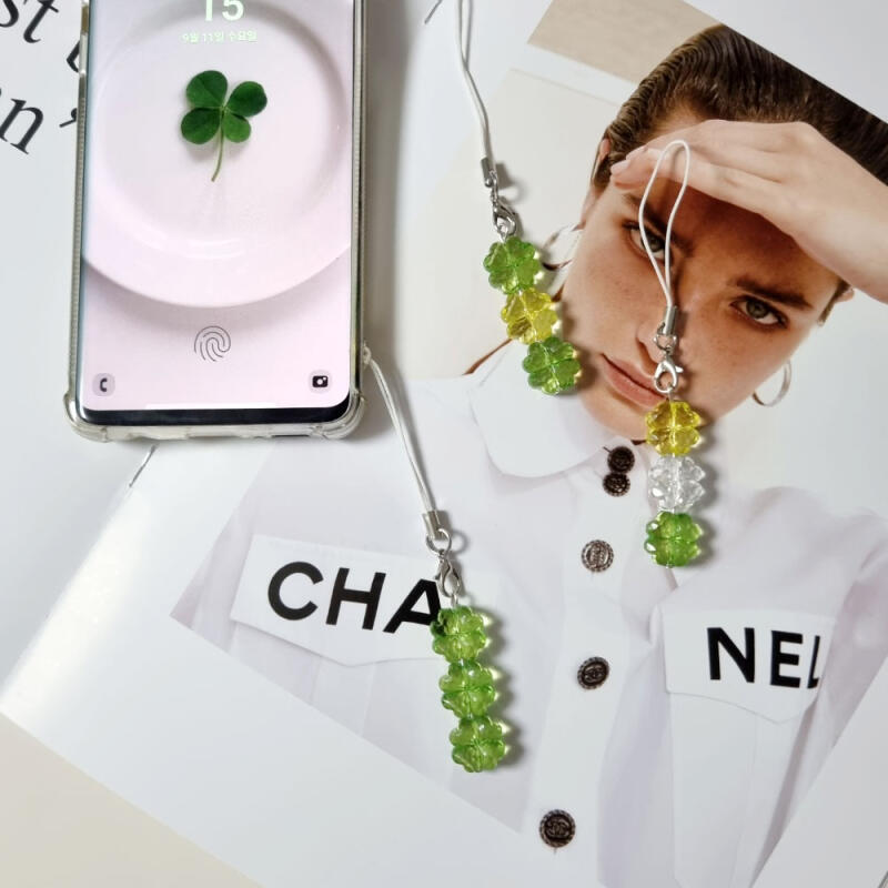 Y2K Lucky Charm Bead Four Leaf Clover Keychain - 3 Pack 3-2+1 yellow