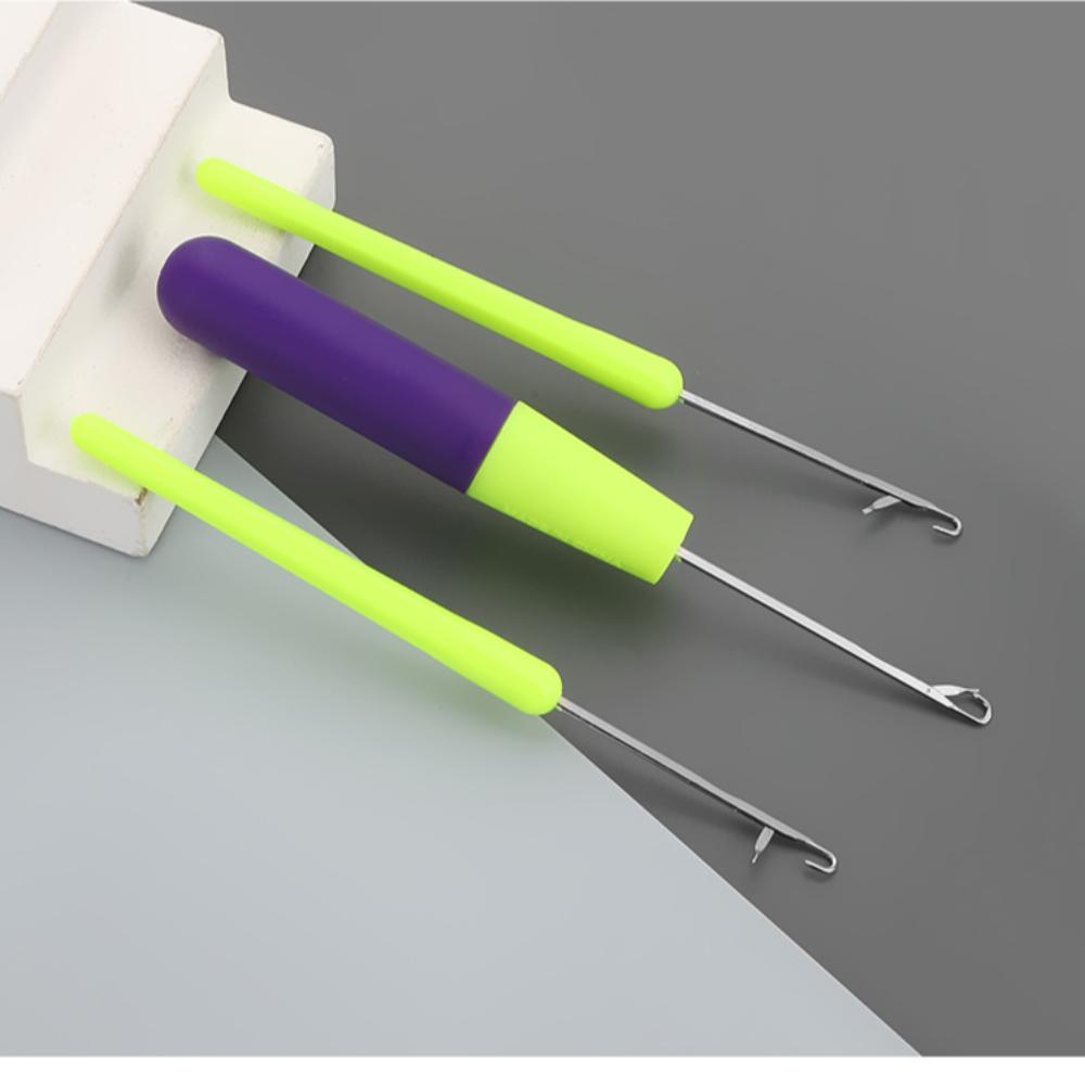 2PCS Micro Hook Knitting Hooks Plastic Handle Crochet Hook for Hair Weaving