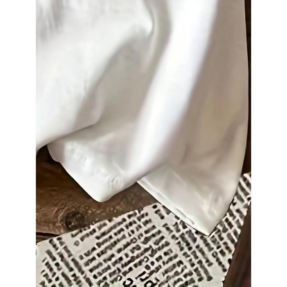 Vibrant Turtle Graphic Print T-Shirt Women Crew Neck Geometric Pattern Female Short Sleeve Casual Tee for Summer