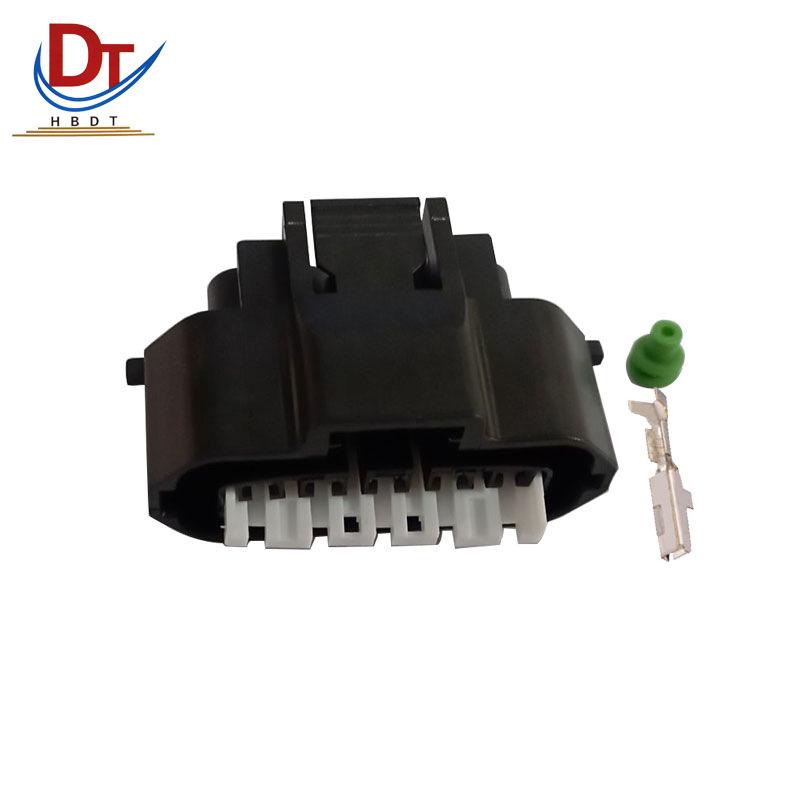 Пластиковый втычной корпус разъема DJ7051A-2.2-21 MG640945-5 Автомобильная коса проводов DJ7051A-2.2-21 Connector Housing