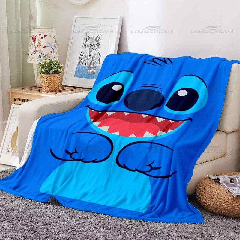 Fashion Animated Couple Blankets Cute Cartoon Pet Pattern Thin Blankets Flannel Portable Home Travel Office Blankets