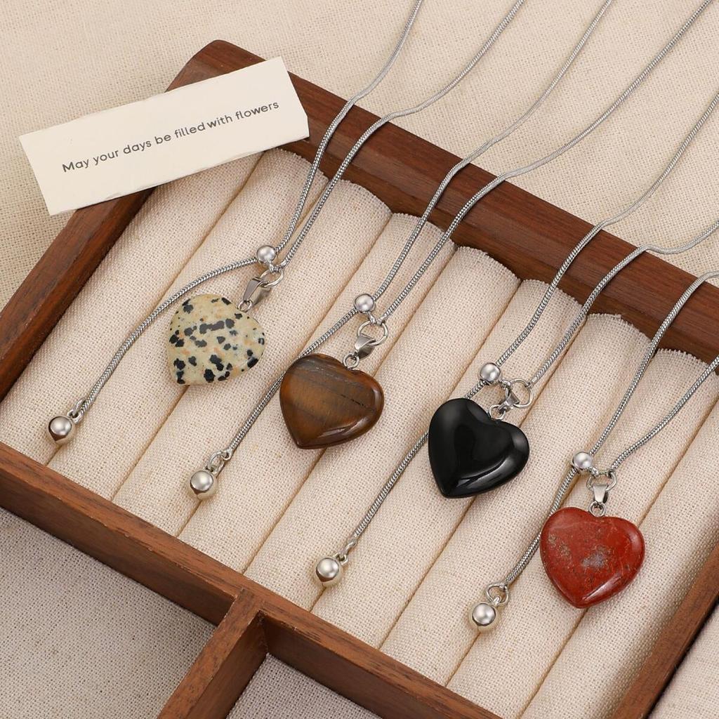 Vintage Heart-Shaped Stone Pendant Necklace for Women Fashion Adjustable Pull-Out Tassel Y-Shaped Necklace Charm Jewelry Gifts