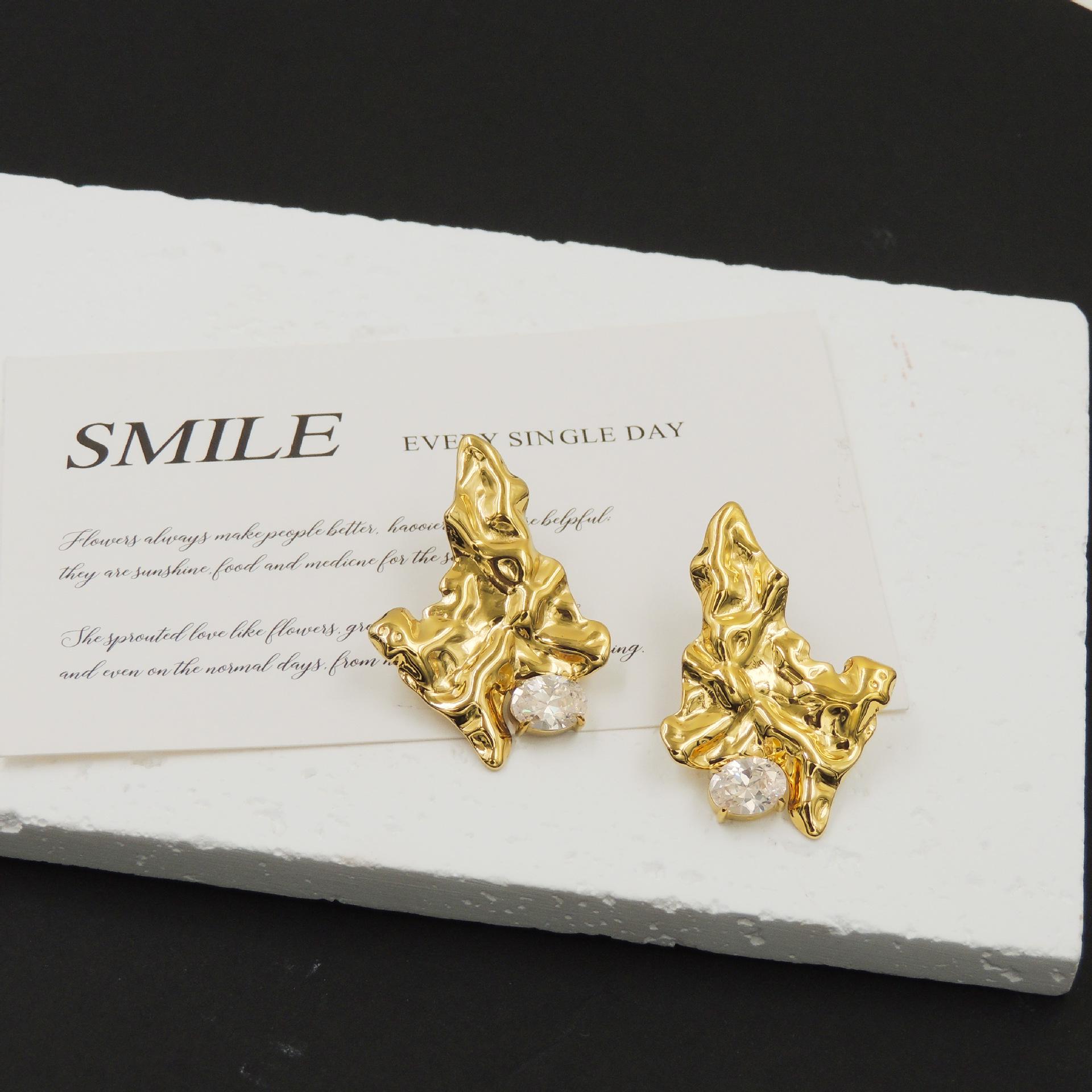 Gold Lava Pleated Cubic Zirconia Stud Earrings for Women - Light Luxury, Unique, Trendy, Cool Ear Jewelry золотой