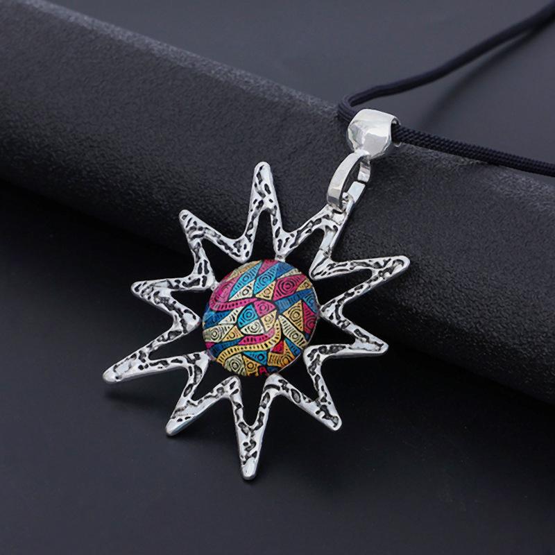 New women's necklace long high fashion retro personality trend pendant European and American