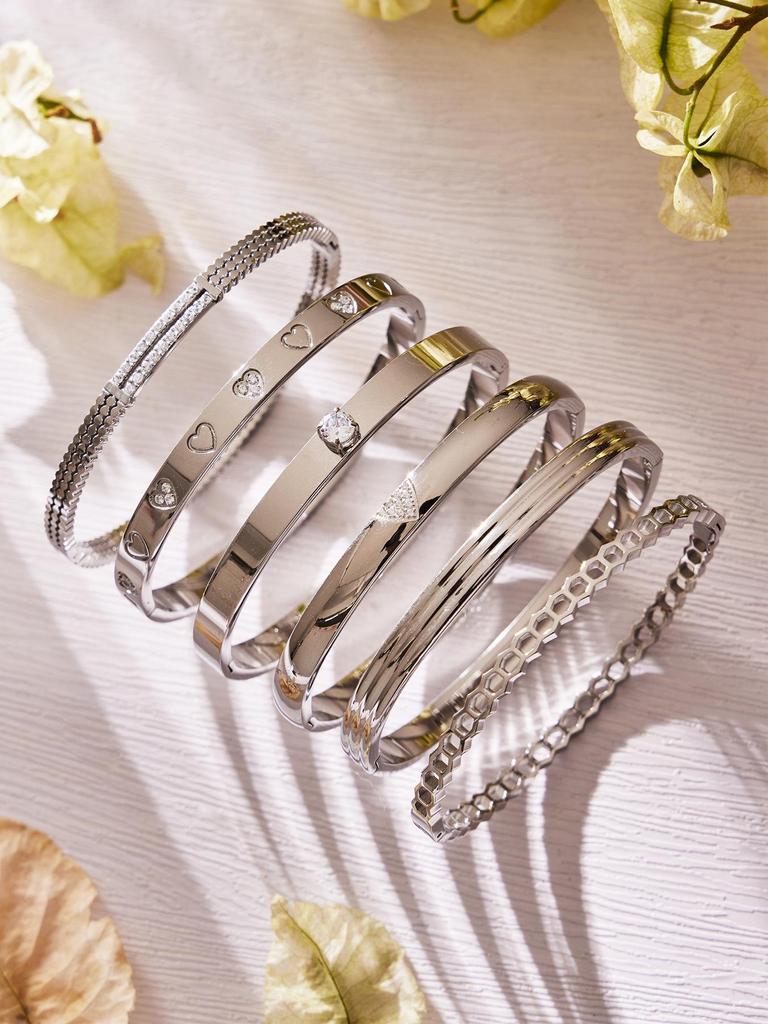 Sada geometrických zirkonových náramků pozlacená 18K zlatem - Lehký luxus a elegantní design