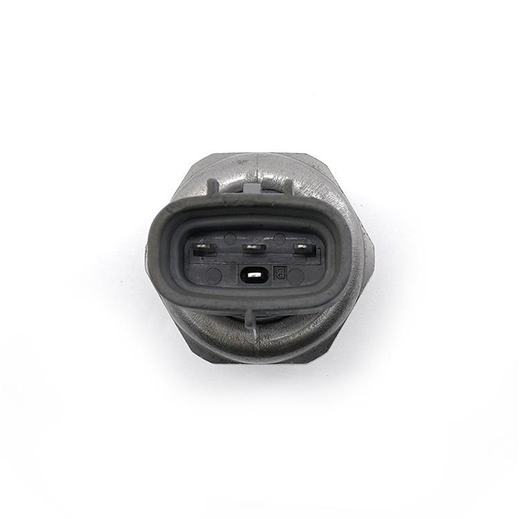 The 499000-7711 is compatible with Honda fuel pressure sensor switch 4990007711.