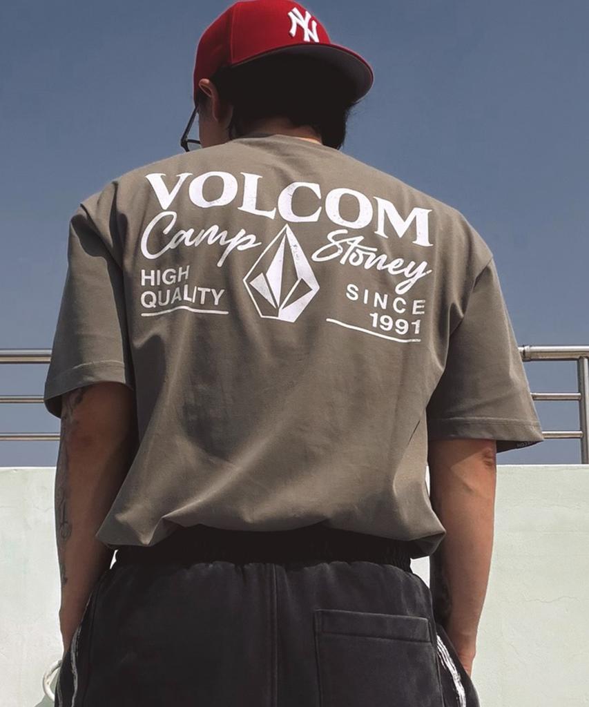 VOLCOM Camp Stoney Oversized Short Sleeve Tee (Light Khaki)